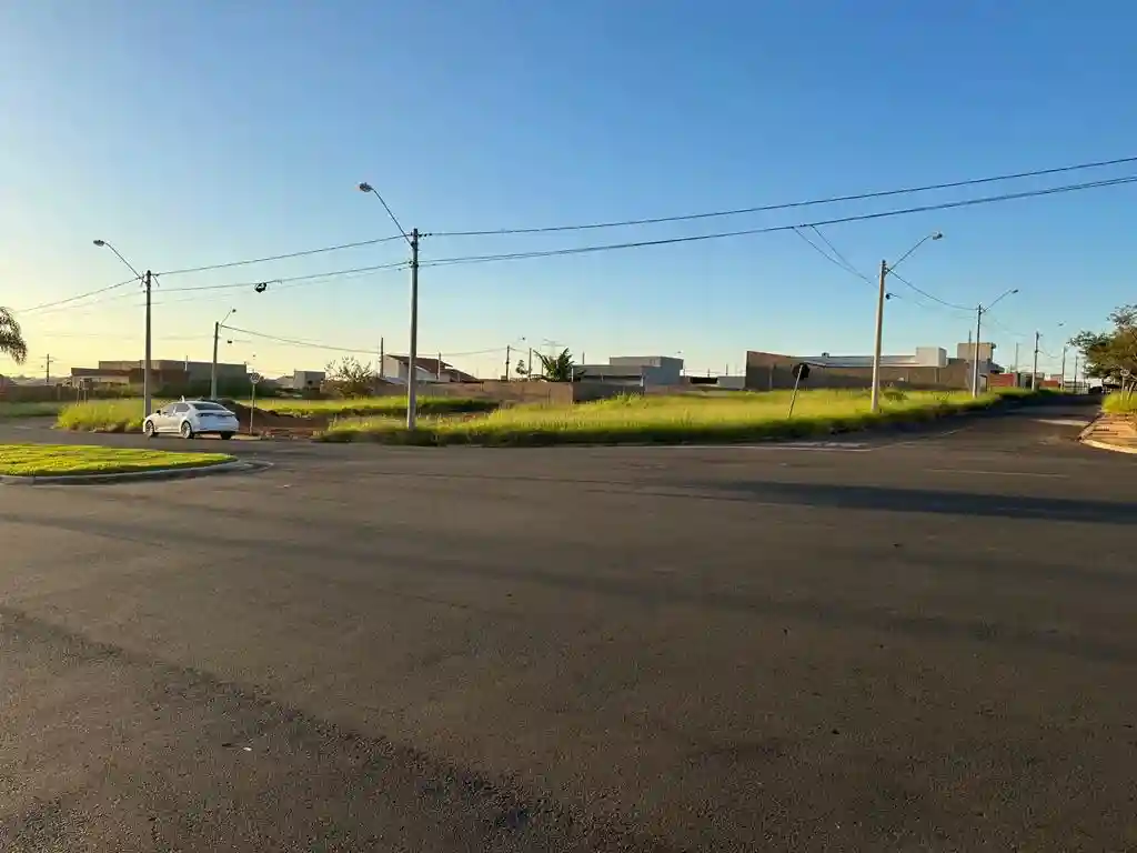 Foto - Bady Bassitt - Jardim Tangara